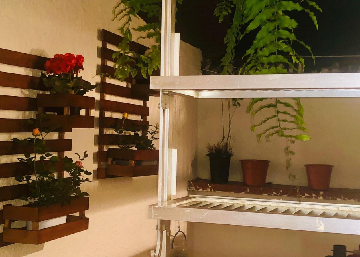 Apartment Amplo E Confortavel. Ar Condic, Wifi, Tv. Metro. Tijuca. *
